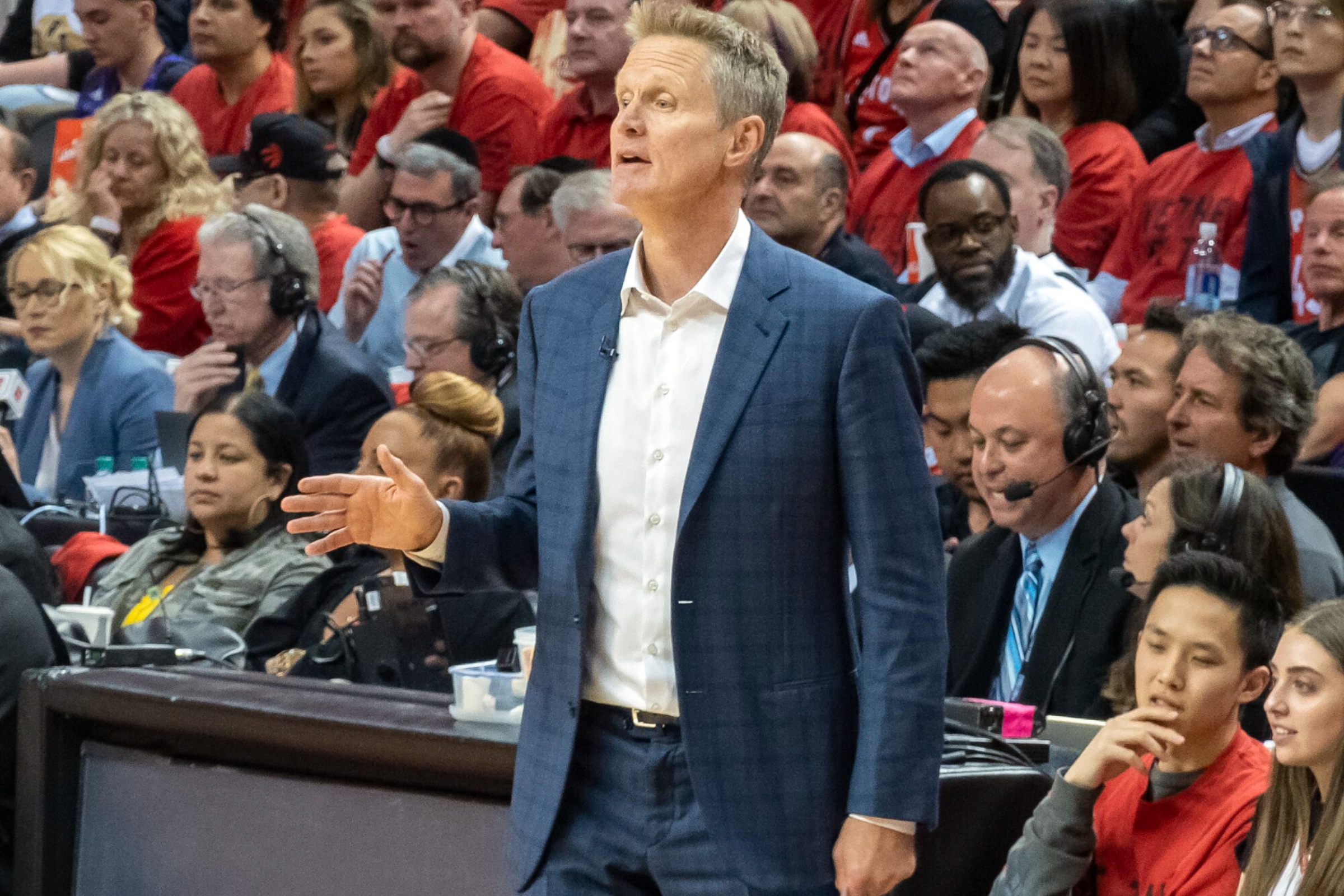 Golden State Warriors head coach Steve Kerr on the sidelines.